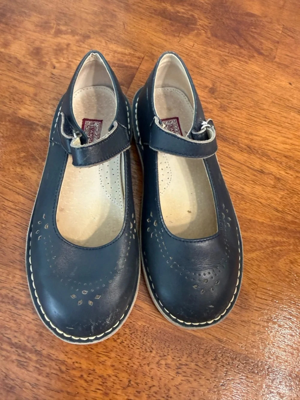 L'Amour Antonia Girls Mary Jane Shoes Navy Blue Leather Perforated School Size 1